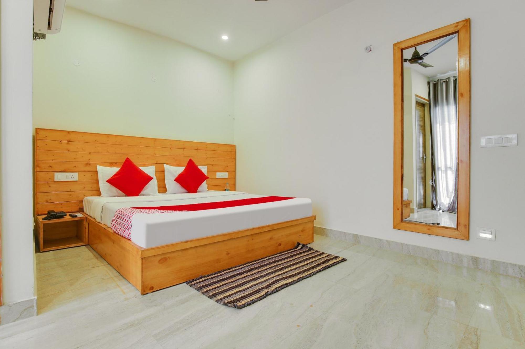 Flagship Hotel City Park Mohali Екстериор снимка